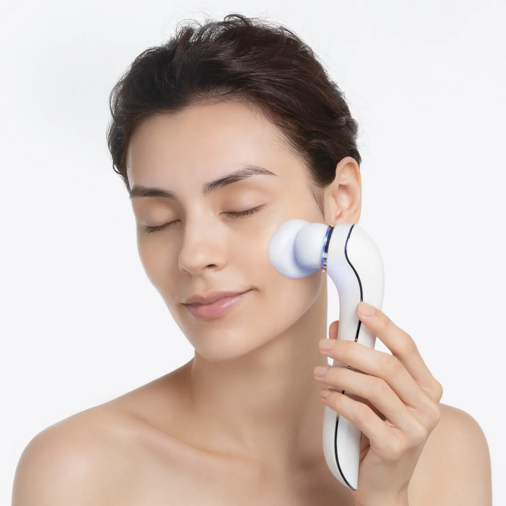 月額2,980円レンタルプラン:MTG リファクリア フェイスケア 美顔器 美肌 素肌 毛穴ケア RF-CL2123B