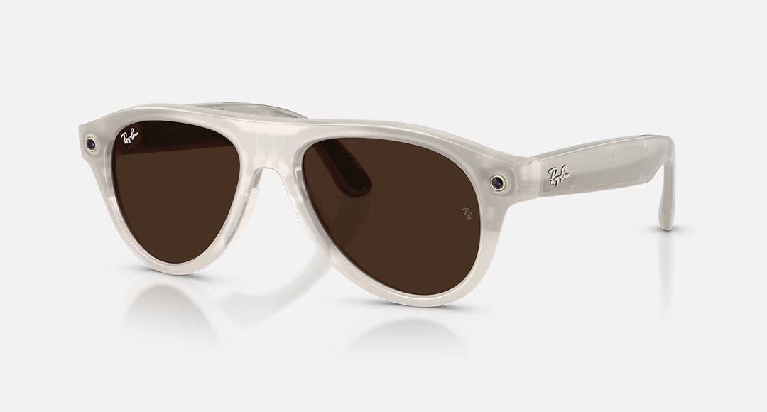 RAY-BAN META (GEN 3) AVIATOR LIMITED EDITION AIグラスをレンタルできます。