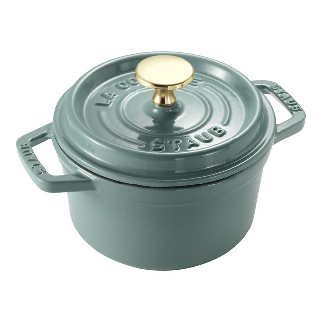 staub 鋳物ホーロー鍋 ピコ・ココット ラウンド 14cmをレンタルできます。