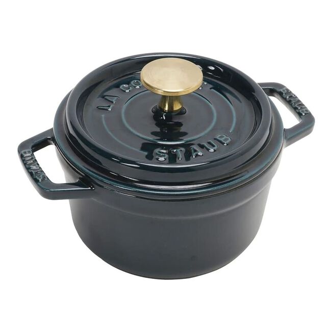 staub 鋳物ホーロー鍋 ピコ・ココット ラウンド 14cmをレンタルできます。