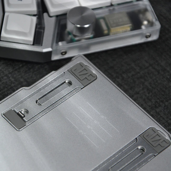 月額3,980円レンタルプラン：Cornix LP 無線分割キーボード