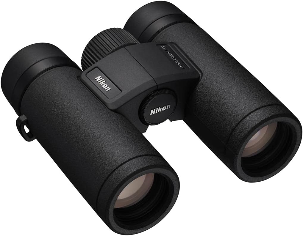 Nikon MONARCH M7 8x30 双眼鏡 MONAM78X30をレンタルできます。