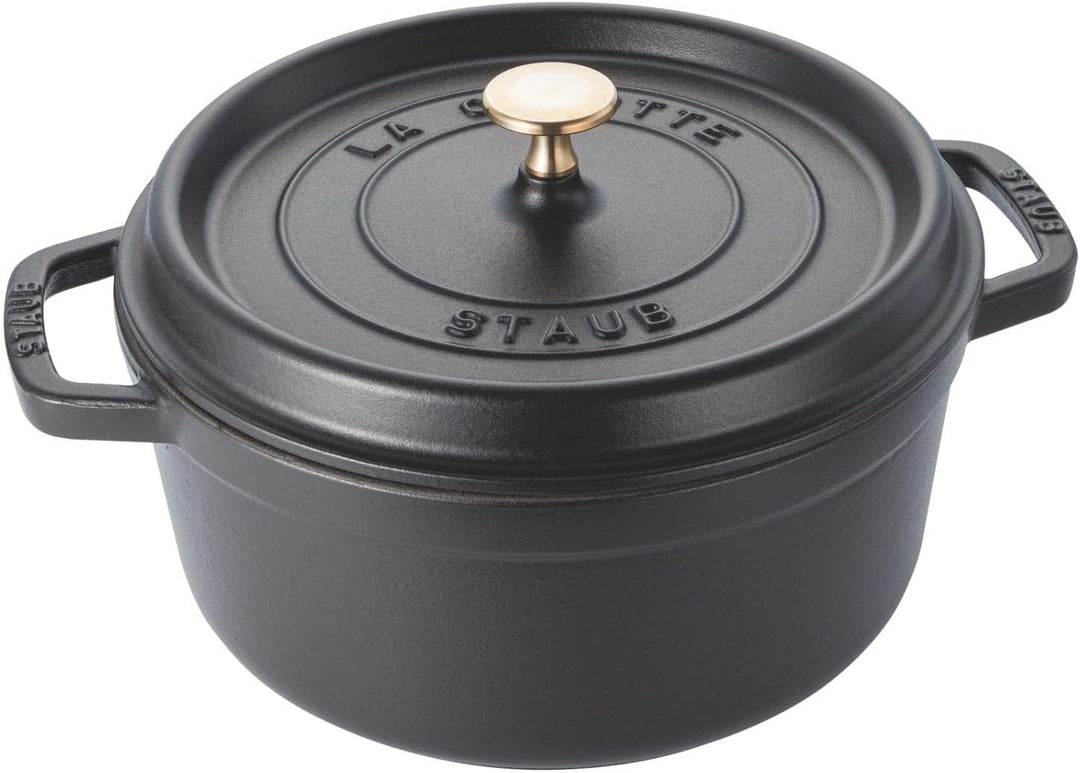 staub 鋳物ホーロー鍋 ピコ・ココット ラウンド 24cm 40500-241をレンタルできます。