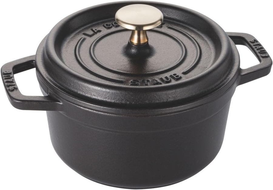 staub 鋳物ホーロー鍋 ピコ・ココット ラウンド 16cm 40509-480をレンタルできます。