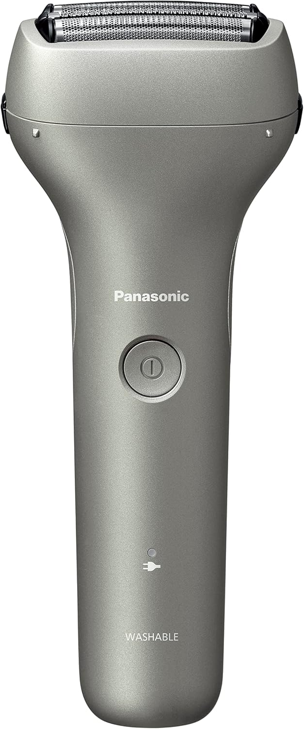 パナソニック エントリーシェーバー 3枚刃 ES-RT4Nをレンタルできます。